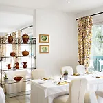 La Pinède 3*
