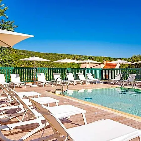 Ξενοδοχείο Hotel-residence La Pinede