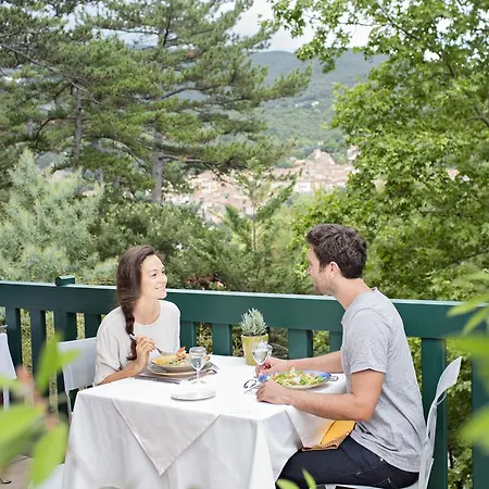 La Pinede Hotel 3*