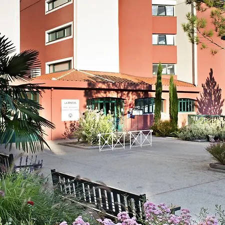 Hotel-residence La Pinede 3* 아멜리에레방팔랄다