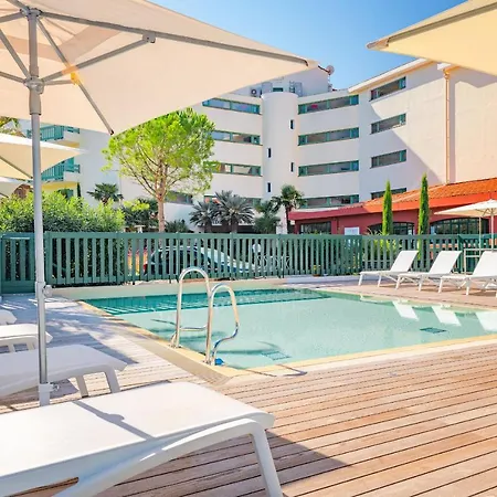 La Pinede Hotel 3*