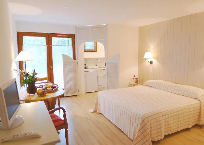 Hotel-residence La Pinede 3* Amélie-les-Bains-Palalda
